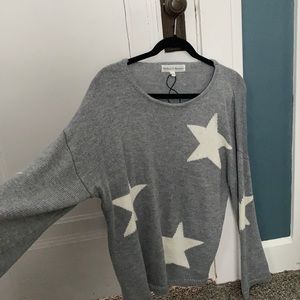 Wide-sleeve Star Sweatshirt